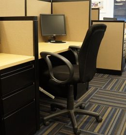 Memilih Kursi Staff yang Ideal, Kerja Lebih Nyaman